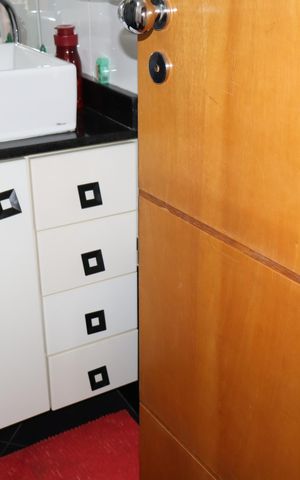 Apartamento à venda com 74m², 2 quartos e 1 vagaBanheiro Social