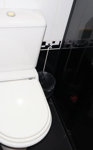 Apartamento à venda com 74m², 2 quartos e 1 vagaBanheiro Social