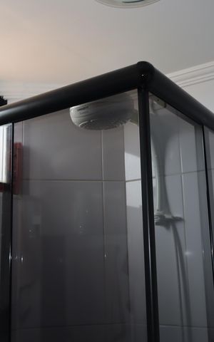 Apartamento à venda com 74m², 2 quartos e 1 vagaBanheiro da Suíte