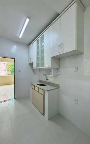 Apartamento à venda com 120m², 3 quartos e sem vagaCozinha/Área de serviço