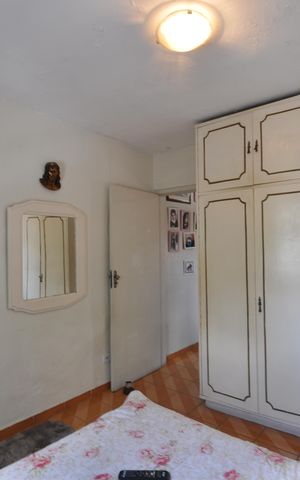Casa à venda com 319m², 4 quartos e 1 vagaQuarto 1