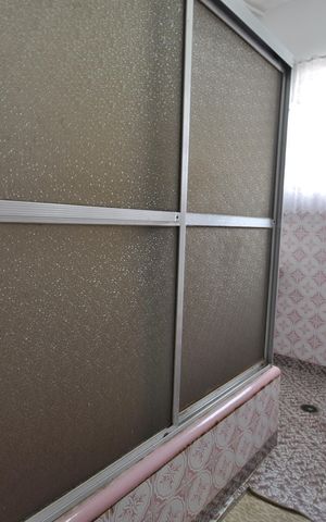 Casa à venda com 319m², 4 quartos e 1 vagaBanheiro 1