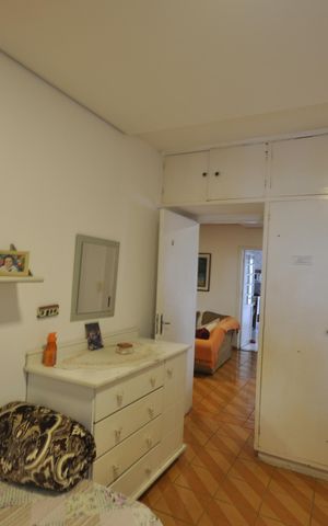 Casa à venda com 319m², 4 quartos e 1 vagaQuarto 2
