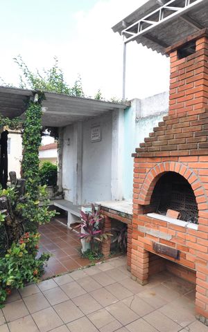 Casa à venda com 319m², 4 quartos e 1 vagaChurrasqueira