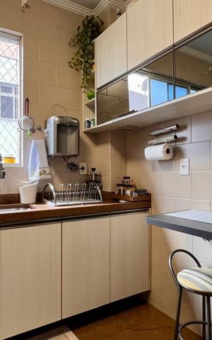 Apartamento à venda com 140m², 4 quartos e 2 vagas Apartamento à venda com 140m², 4 quartos e 2 vagascozinha
