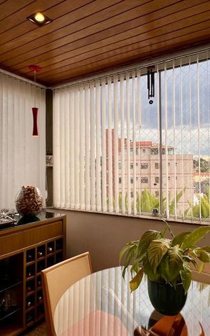 Apartamento à venda com 140m², 4 quartos e 2 vagas Apartamento à venda com 140m², 4 quartos e 2 vagasvaranda