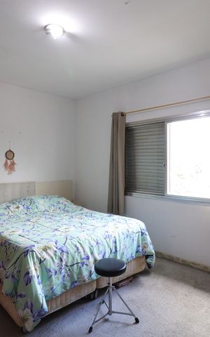 Casa à venda com 220m², 4 quartos e 4 vagasQuarto 1 -Suíte