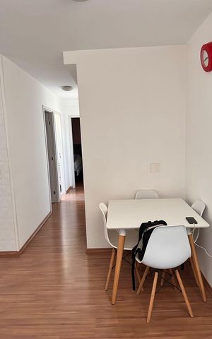 Apartamento à venda com 46m², 2 quartos e 1 vaga Apartamento à venda com 46m², 2 quartos e 1 vagaSala de Jantar