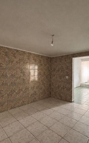 Casa para alugar com 80m², 1 quarto e sem vaga Casa para alugar com 80m², 1 quarto e sem vagaSala