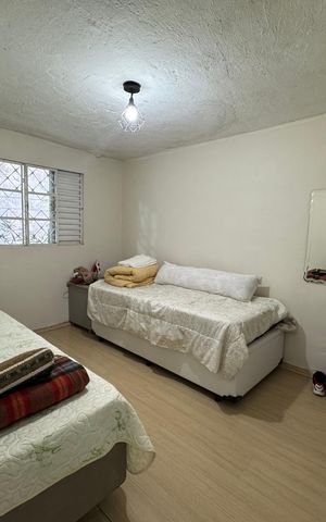 Casa à venda com 330m², 5 quartos e 4 vagas Casa à venda com 330m², 5 quartos e 4 vagasQuarto 5