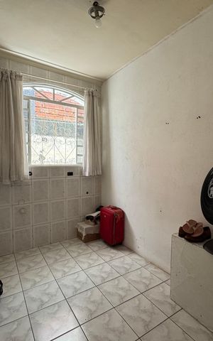 Casa à venda com 330m², 5 quartos e 4 vagas