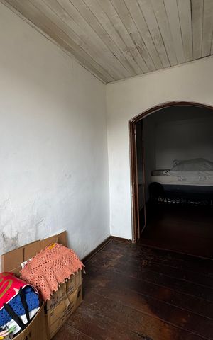 Casa à venda com 330m², 5 quartos e 4 vagas