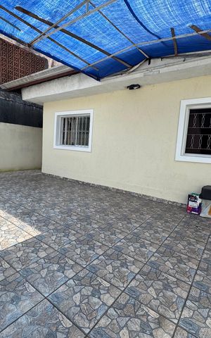 Casa à venda com 330m², 5 quartos e 4 vagas