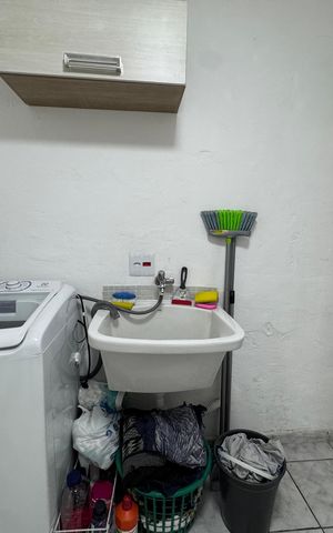 Casa à venda com 330m², 5 quartos e 4 vagas
