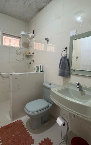Casa à venda com 330m², 5 quartos e 4 vagas