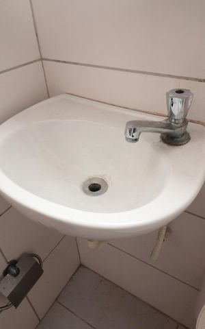 Casa para alugar com 42m², 2 quartos e 1 vagaBanheiro