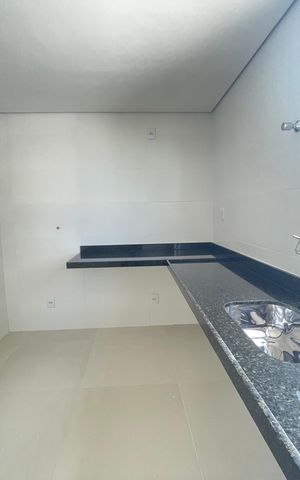 Apartamento à venda com 149m², 3 quartos e 2 vagas Apartamento à venda com 149m², 3 quartos e 2 vagasCozinha