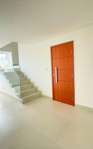 Apartamento à venda com 149m², 3 quartos e 2 vagas Apartamento à venda com 149m², 3 quartos e 2 vagasSala