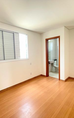 Apartamento à venda com 149m², 3 quartos e 2 vagas Apartamento à venda com 149m², 3 quartos e 2 vagasQuarto