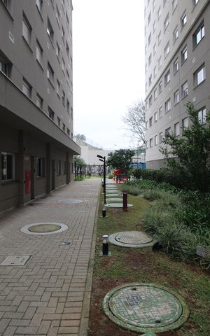Apartamento à venda com 38m², 2 quartos e sem vagaÁrea comum