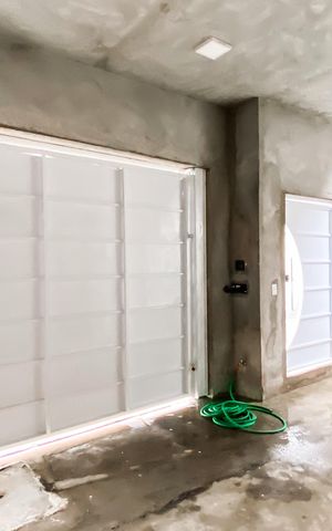 Casa à venda com 50m², 2 quartos e 2 vagasGaragem 