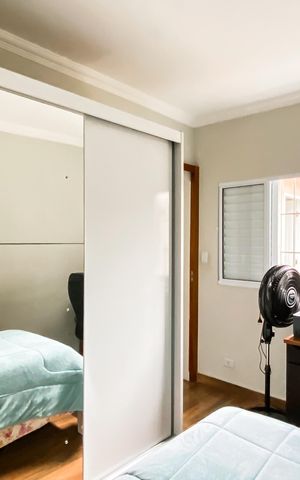 Casa à venda com 50m², 2 quartos e 2 vagasQuarto 1
