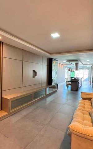 Casa de condomínio para alugar com 100m², 3 quartos e 4 vagas Casa de condomínio para alugar com 100m², 3 quartos e 4 vagasSala