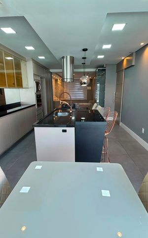 Casa de condomínio para alugar com 100m², 3 quartos e 4 vagas Casa de condomínio para alugar com 100m², 3 quartos e 4 vagasCozinha