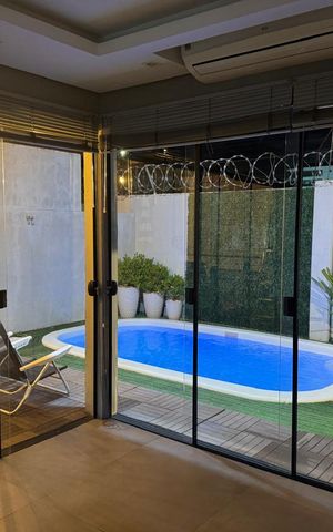 Casa de condomínio para alugar com 100m², 3 quartos e 4 vagas Casa de condomínio para alugar com 100m², 3 quartos e 4 vagasÁrea externa