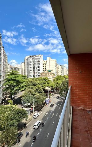 Apartamento à venda com 58m², 1 quarto e 1 vaga