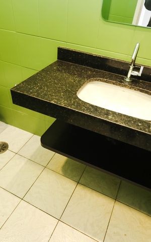 Apartamento para alugar com 48m², 1 quarto e sem vagaBanheiro