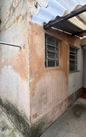Casa para alugar com 50m², 1 quarto e sem vaga Casa para alugar com 50m², 1 quarto e sem vagaQuintal e corredor