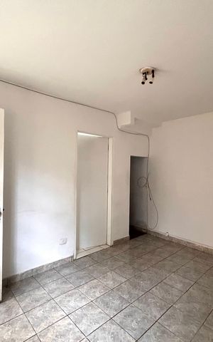 Casa para alugar com 50m², 1 quarto e sem vaga Casa para alugar com 50m², 1 quarto e sem vagaSala