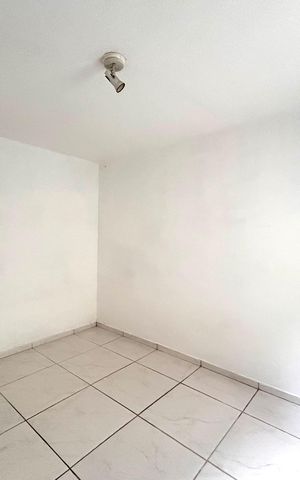 Casa para alugar com 50m², 1 quarto e sem vaga Casa para alugar com 50m², 1 quarto e sem vagaQuarto