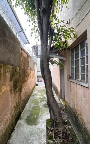 Casa para alugar com 50m², 1 quarto e sem vaga Casa para alugar com 50m², 1 quarto e sem vagaQuintal e corredor