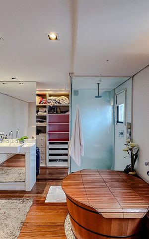 Apartamento à venda com 82m², 1 quarto e 2 vagasQuarto 1 - Suíte