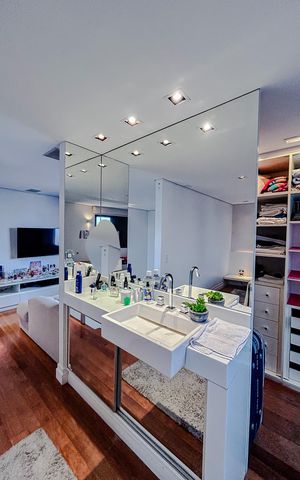 Apartamento à venda com 82m², 1 quarto e 2 vagasBanheiro da Suíte