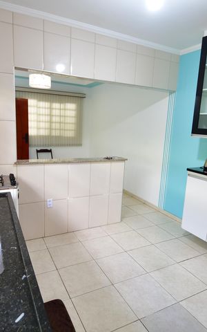 Casa à venda com 125m², 2 quartos e 2 vagasCozinha