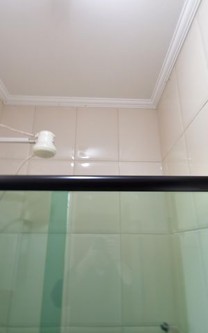 Casa à venda com 125m², 2 quartos e 2 vagasBanheiro 