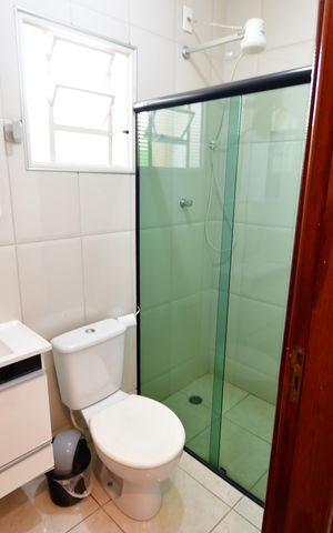 Casa à venda com 125m², 2 quartos e 2 vagasBanheiro 