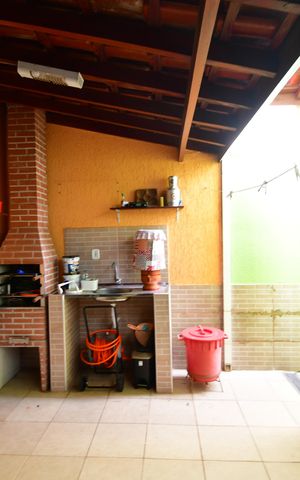 Casa à venda com 125m², 2 quartos e 2 vagasVaranda gourmet