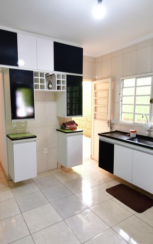 Casa à venda com 125m², 2 quartos e 2 vagasCozinha