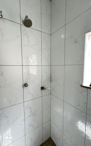 Casa à venda com 285m², 3 quartos e 2 vagasBanheiro 2
