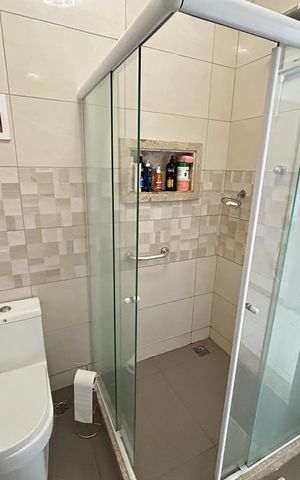 Casa à venda com 285m², 3 quartos e 2 vagasBanheiro 1