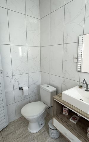 Casa à venda com 285m², 3 quartos e 2 vagasBanheiro 2
