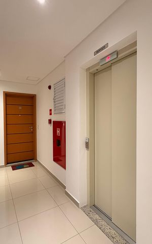 Apartamento à venda com 64m², 2 quartos e 1 vagaHall de entrada