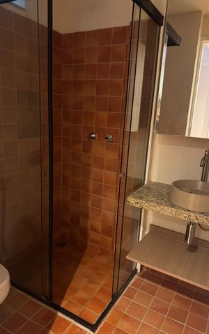 Apartamento à venda com 58m², 2 quartos e sem vaga Apartamento à venda com 58m², 2 quartos e sem vagaBanheiro