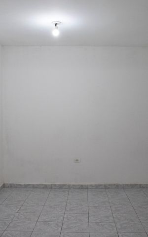 Casa para alugar com 120m², 2 quartos e 2 vagasQuarto Suíte