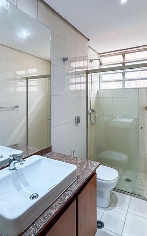Apartamento para alugar com 130m², 3 quartos e 1 vaga