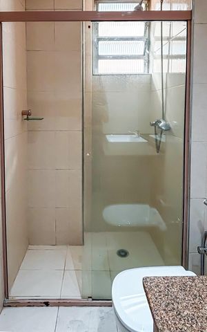 Apartamento para alugar com 130m², 3 quartos e 1 vaga